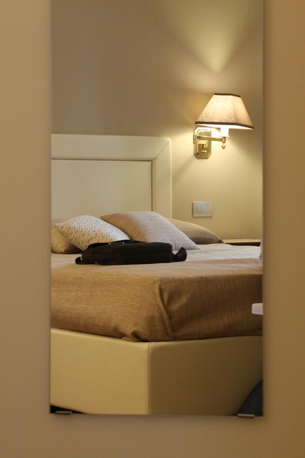 Bronzino House Bed & Breakfast Milano Exterior foto